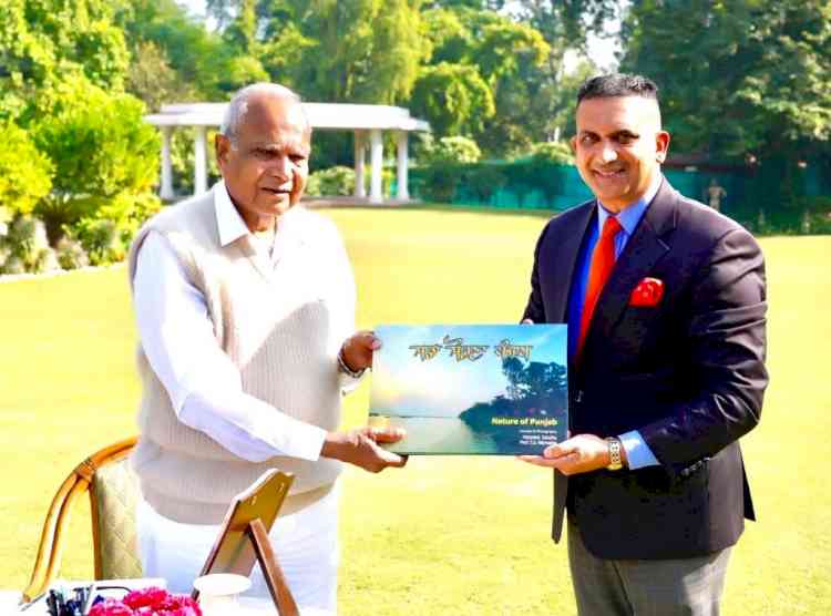 Punjab Governor acknowledges coffee table book, “Sadda Sohna Punjab