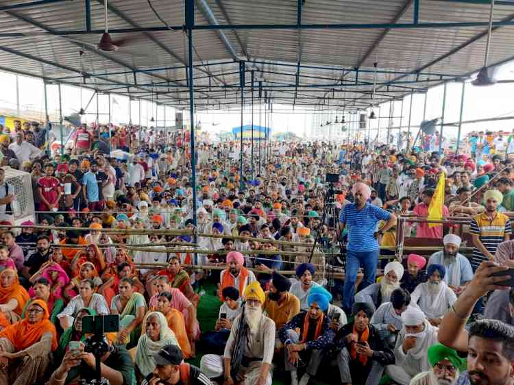 Will bring lakh farmers to Delhi in support of reforms: SC panel member