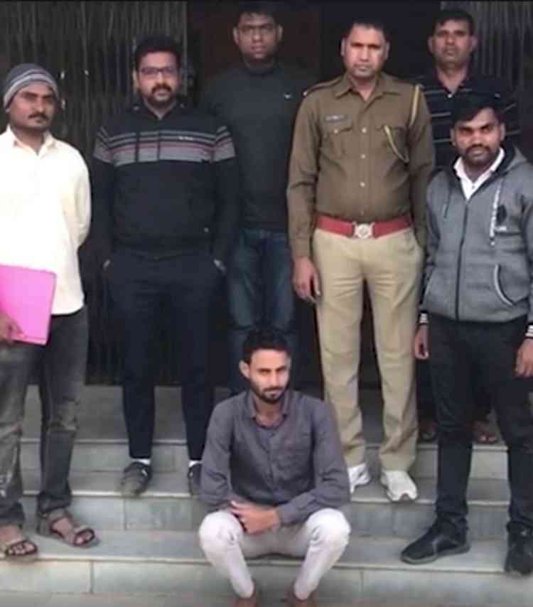 Raj man held for blackmailing Shiv Sena MLA