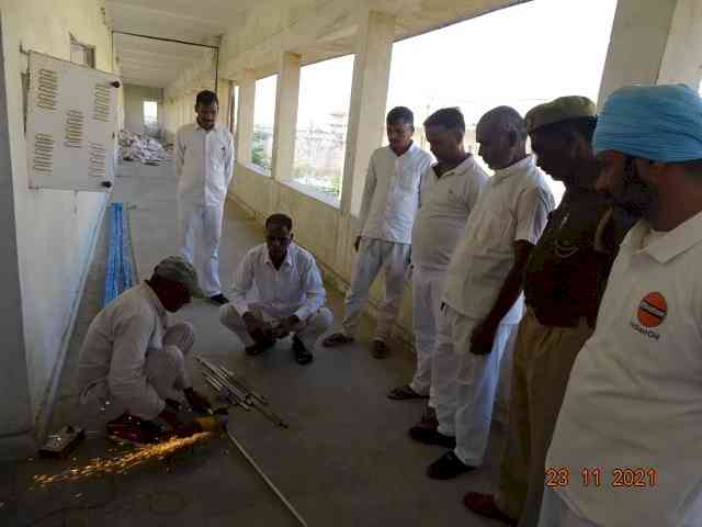 Jindal Stainless organizes stainless steel fabrication workshop for inmates at Central Jail, Lucknow 