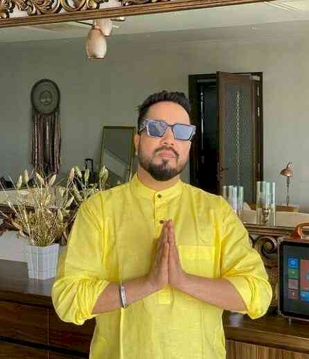 Charity gives me satisfaction: Mika Singh