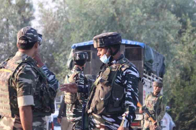 Three terrorists killed in Srinagar encounter