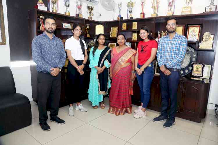 HMV Students of B.Voc (Web Technology and Multimedia) Sem-VI excel in University Exams