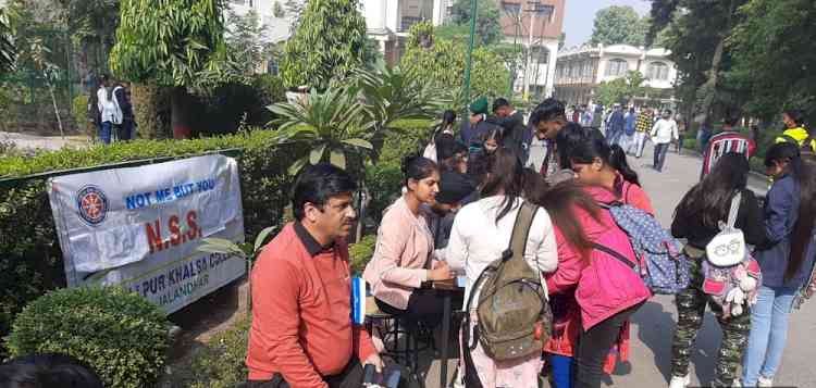 New Voter Registration Camp initiated on Constitution Day at Lyallpur Khalsa College 