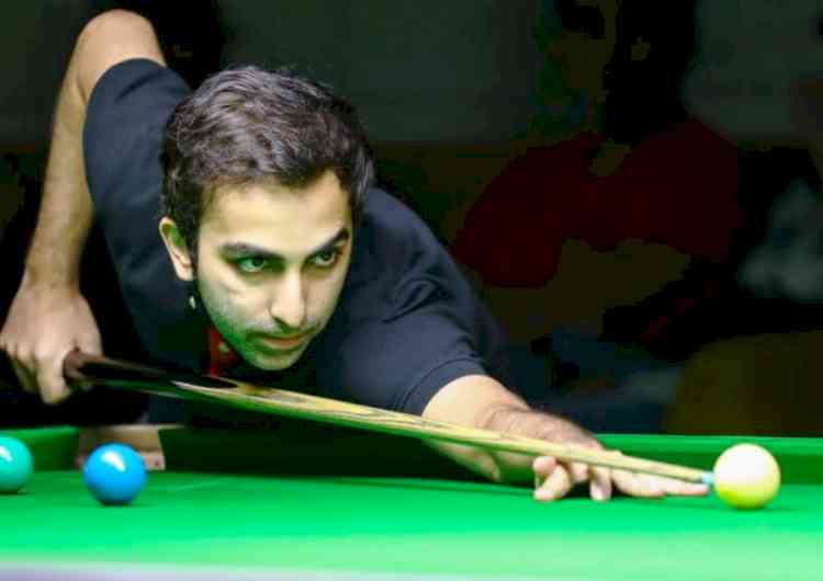 National snooker: Advani survives a scare; MP cueists Amee, Ishika sail into second round