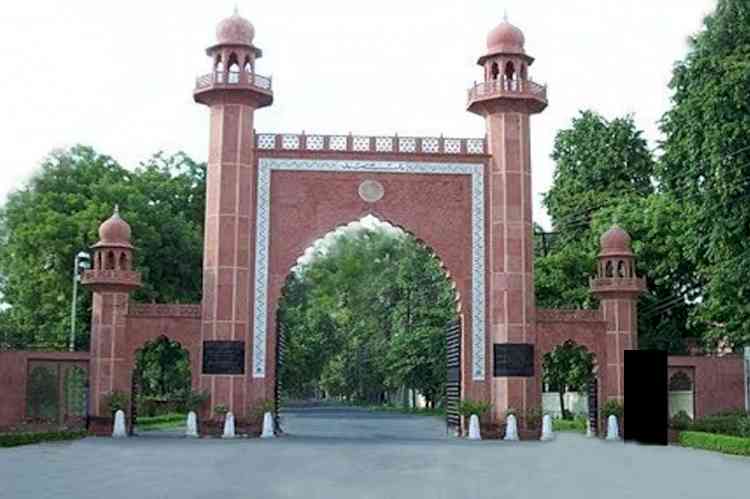 AMU student lands in controversy for praising PM Modi