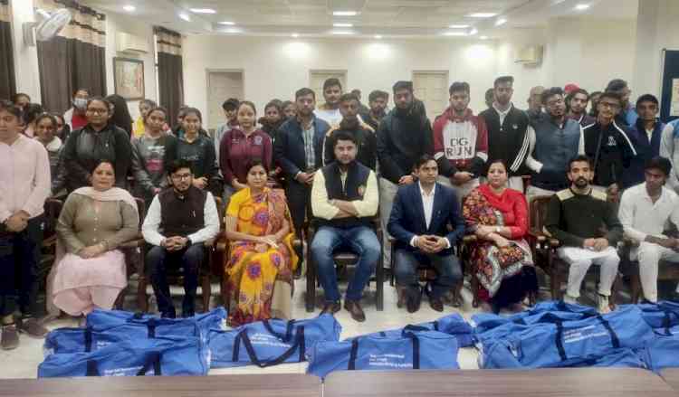 PYDB Chairman distributes sports kits to students of Arya College
