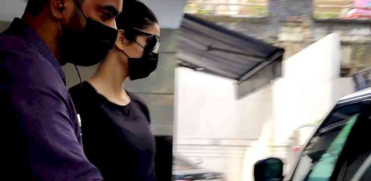 Vicky shoots, Katrina papped while hitting gym amid wedding chatter