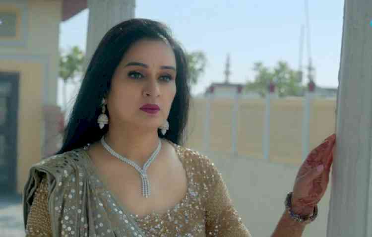 Padmini Kolhapure's recreation of her iconic song, `Yeh Galiyan Yeh Chaubara’ out now
