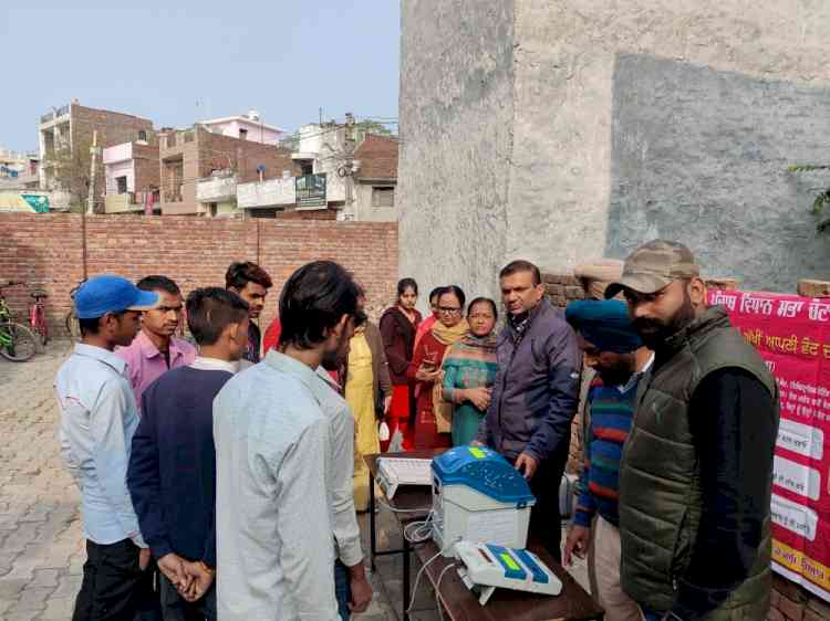 Awareness campaign in view Vidhan Sabha Elections 2022 with EVM and VVPAT for voters held