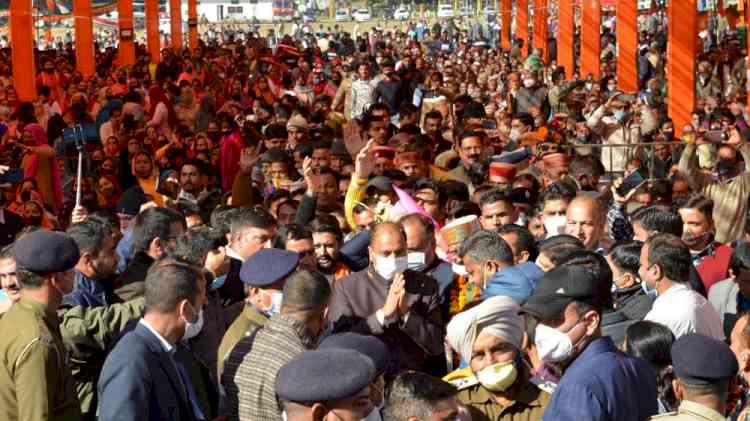 CM dedicates and lays foundation stone of developmental projects of Rs. 144 crore in Jaisinghpur Vidhan Sabha area