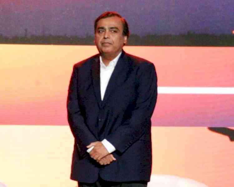 India must make 5G roll-out a national priority: Mukesh Ambani