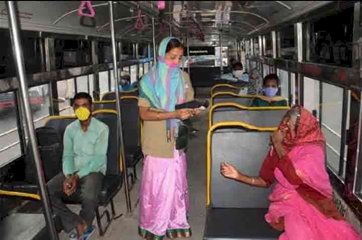TSRTC offers free lifetime bus travel for two girls born onboard