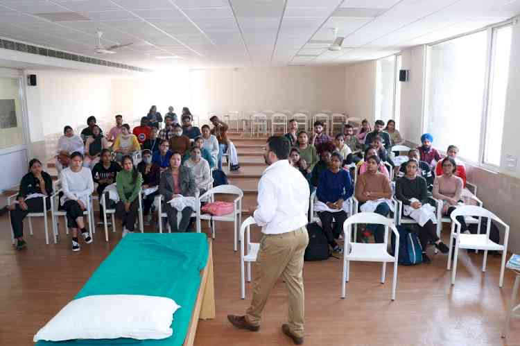 CT University holds workshop on integrated approach of treatment for shoulder complex
