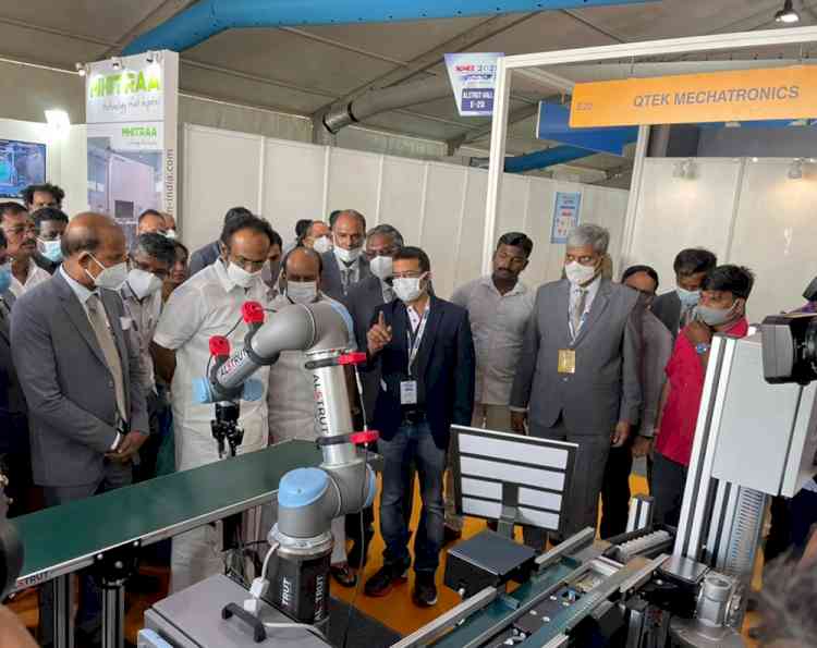 Alstrut India showcases wide range of collaborative robots for Industrial Automation at ACMEE 2021