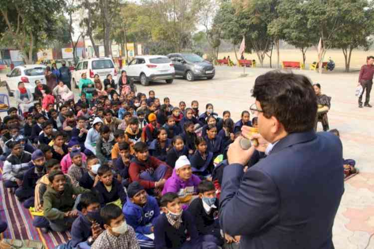 Dabur Chyawanprash conducts immunity awareness session for students in Amritsar