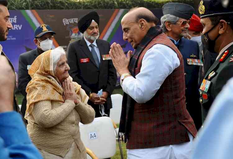Integration of armed forces to help India face adversaries' threats: Rajnath