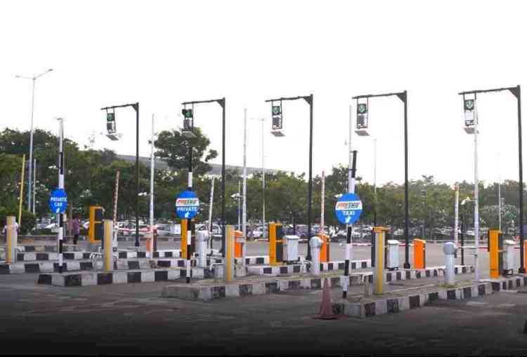 Highway toll collection increasing after 'FAStag' introduction: Gadkari