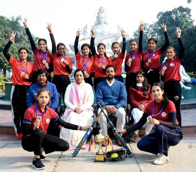 KMV bags gold medal in 33rd Senior Softball Championship 