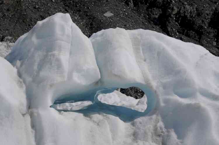 Himalayan glaciers melting at 'exceptional rate', says new study
