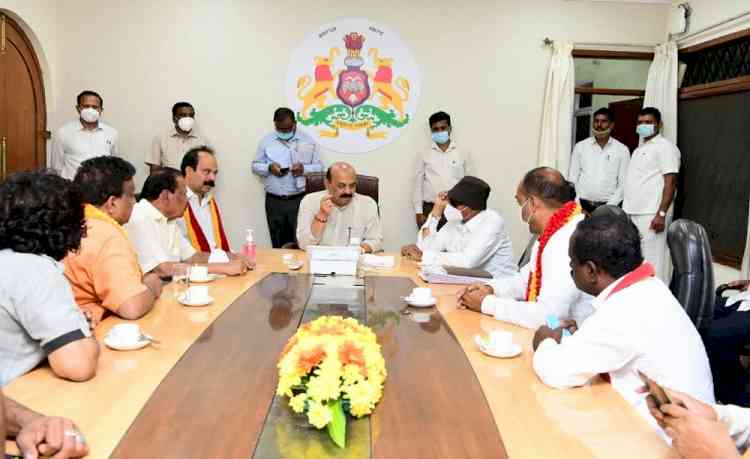 K'taka bandh decision taken back after talks with CM Bommai