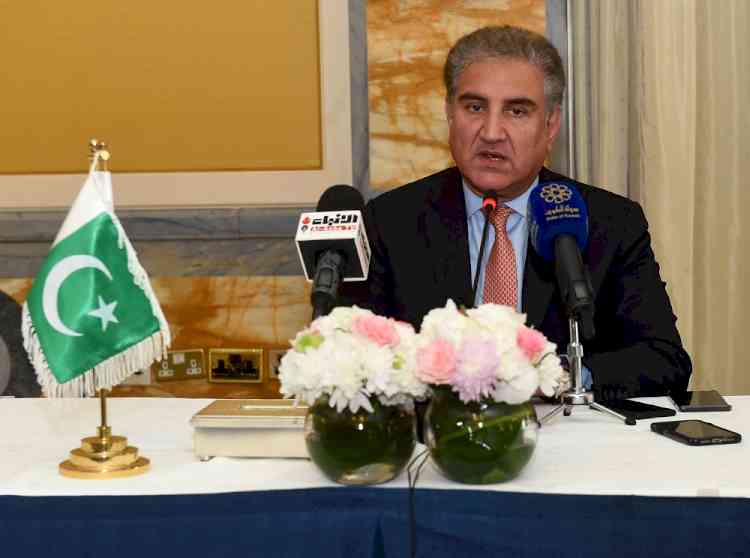 Pak Foreign Minister faces flak for 'disrespecting' Saudi envoy