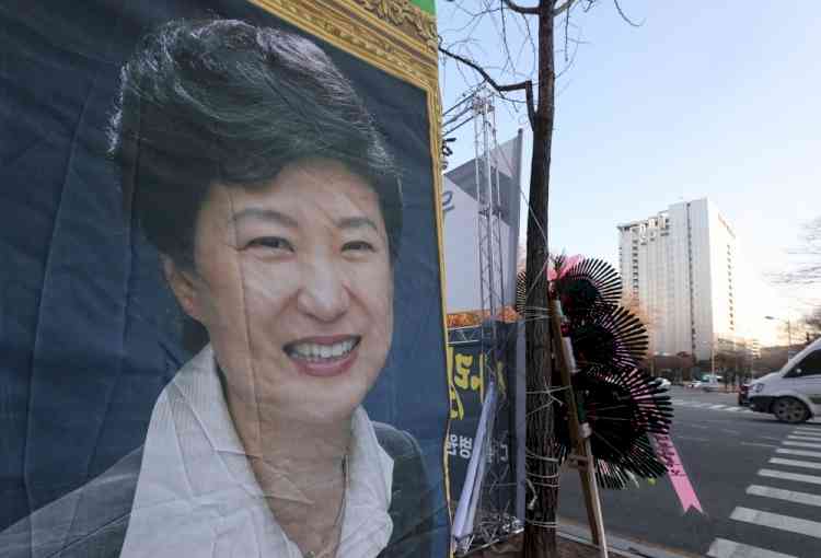 Ex-S.Korean Prez set free after pardon