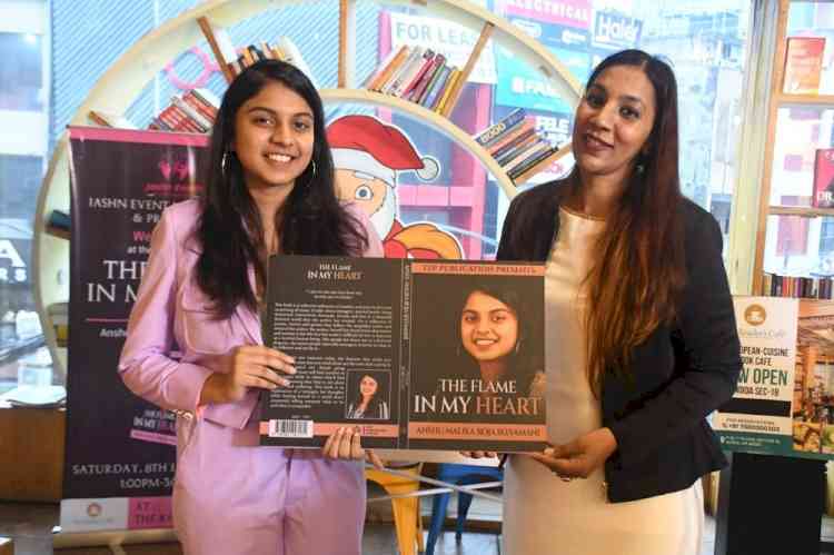 Anshu Malika Roja Selvamani’s book launched at The Reader’s Cafe Noida