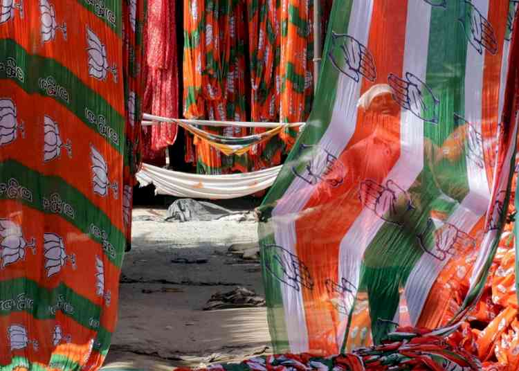 Close fight projected in Uttarakhand; BJP, Congress neck and neck
