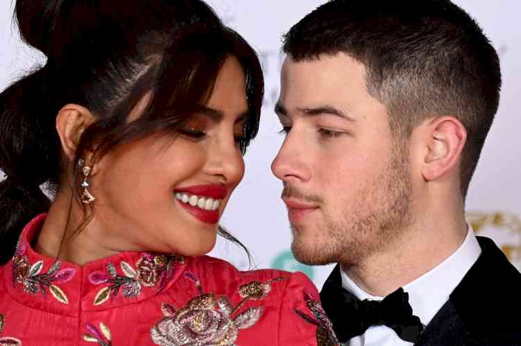 Priyanka, Nick Jonas bring home a child