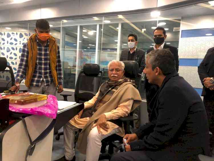 Haryana CM pays surprise visit to MCG, GMDA offices in Gurugram