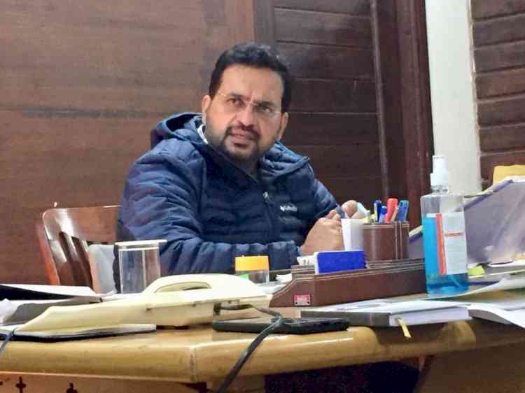 Nawanshahr RO issues notice to independent candidate Angad Singh for violating MCC