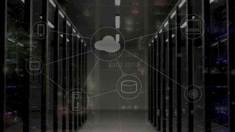 'Tech providers that still fail to adapt to Cloud will become obsolete'