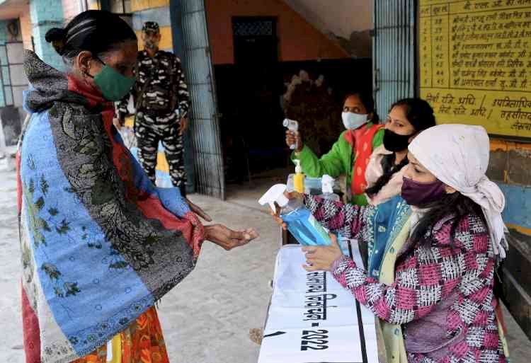 Voters conduct written test of Sarpanch candidates in Odisha village