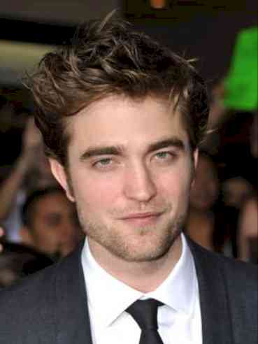 Robert Pattinson used 'Harry Potter' pay cheque to pursue music career