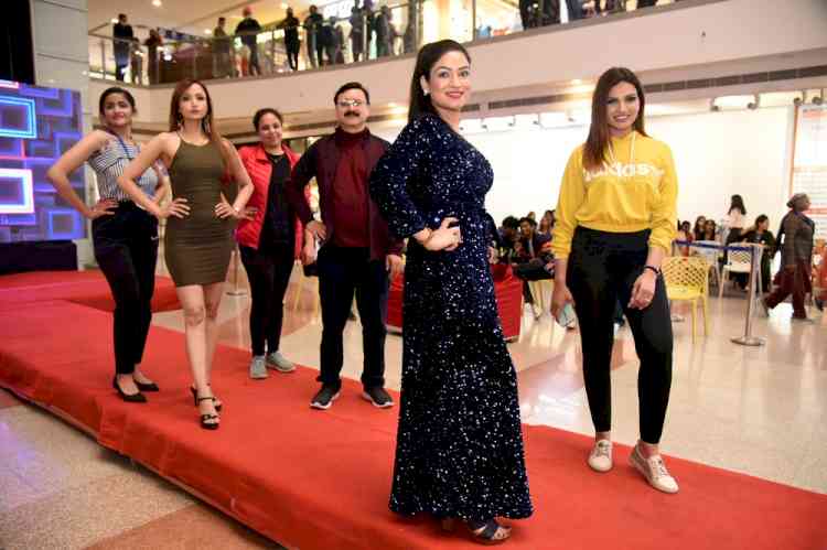 V-Day prog: Docs, models walk the ramp to aware on healthy lifestyle