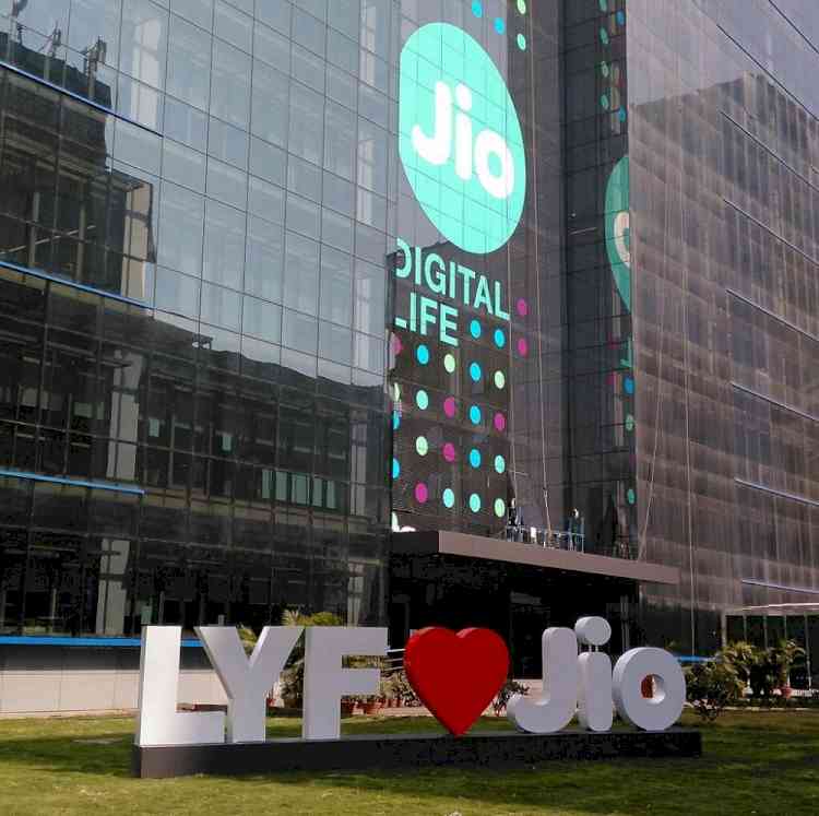 Jio Platforms to invest $200 mn in Glance