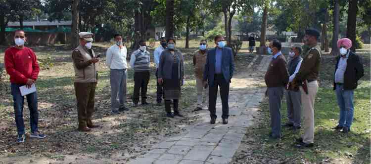 PU VC visited Library, UIPS Garden and Botanical Garden