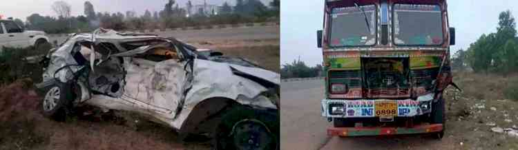 Karnataka: 4 students killed, 2 injured in road accident