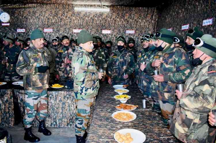 Eastern Army commander reviews preparedness along Sikkim border