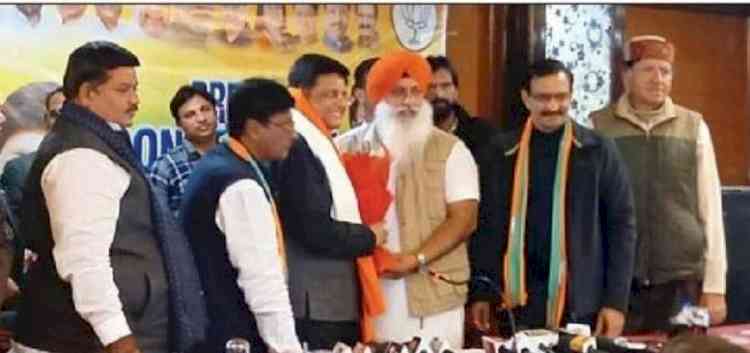 National Janshakti Party extended unconditional support to BJP in presence of Union Minister Piyush Goyal