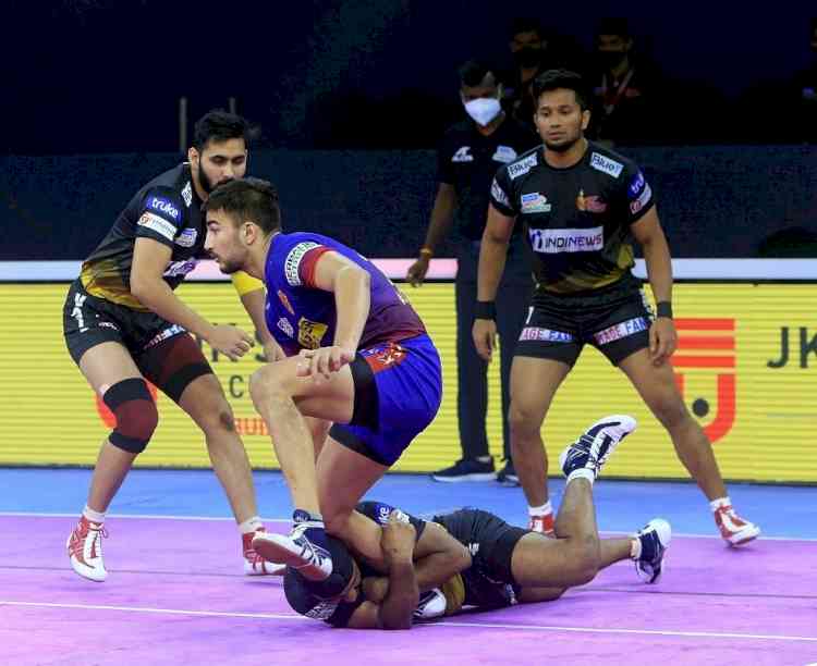 PKL 8: Dabang Delhi KC thrash Telugu Titans