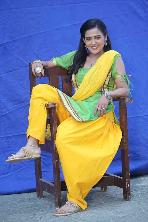 I am very lucky that I get to play both sides of a coin: Gulki Joshi aka Urmila