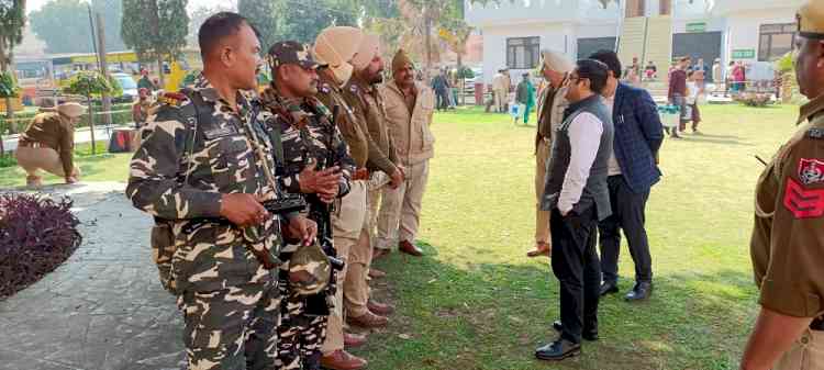 4000 Police and CAPF personnel to keep strict tab over law and order situation on polling day
