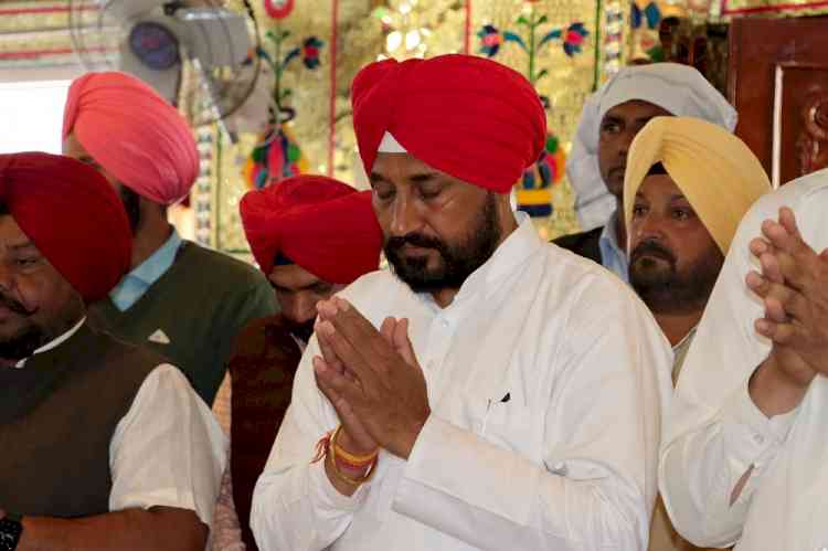 Cast vote for progressive change: Channi