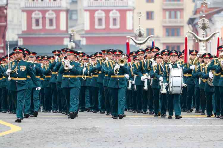 Russia's upper house approves use of military abroad