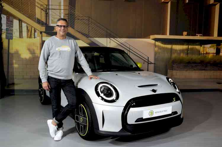 MINI celebrates 10 Years in India with launch of first all-electric car in compact premium segment