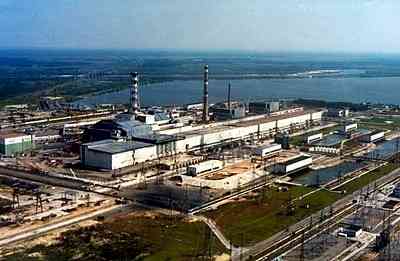 Russian troops trying to capture Chernobyl nuclear plant, claims Ukraine