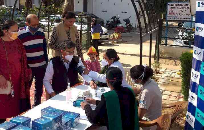 100 examined in Max Hospital’s health camp at Manimajra