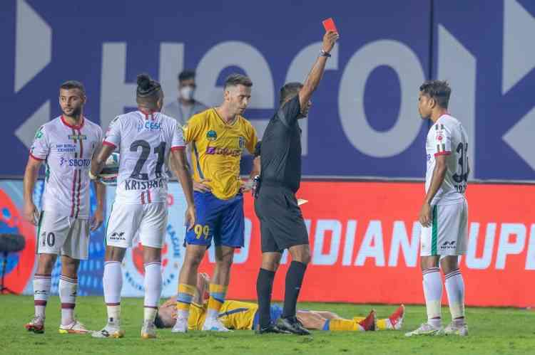 ISL 2021-22: ATKMB's Prabir Das fined; AIFF sets Harmanjot Khabra hearing